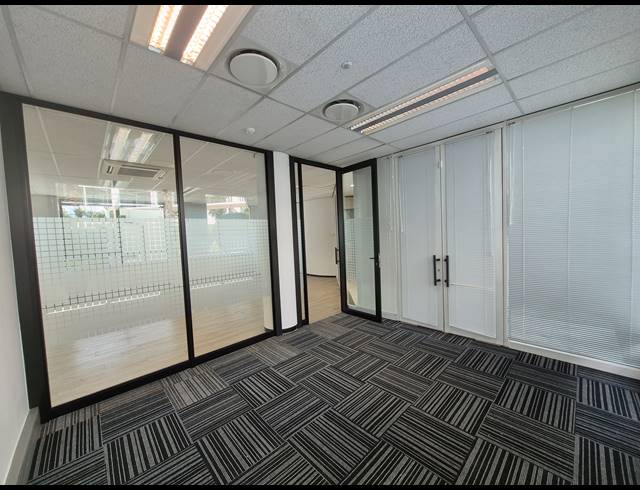 966M² OFFICE TO LET IN ROSEBANK